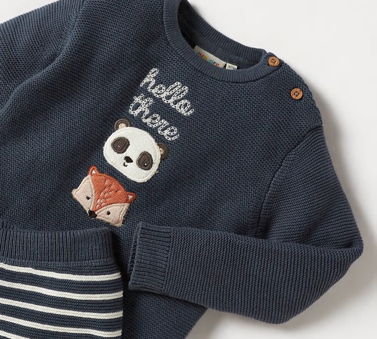 Panda & Bear Knit Set: Cozy Cuteness for Little Explorers